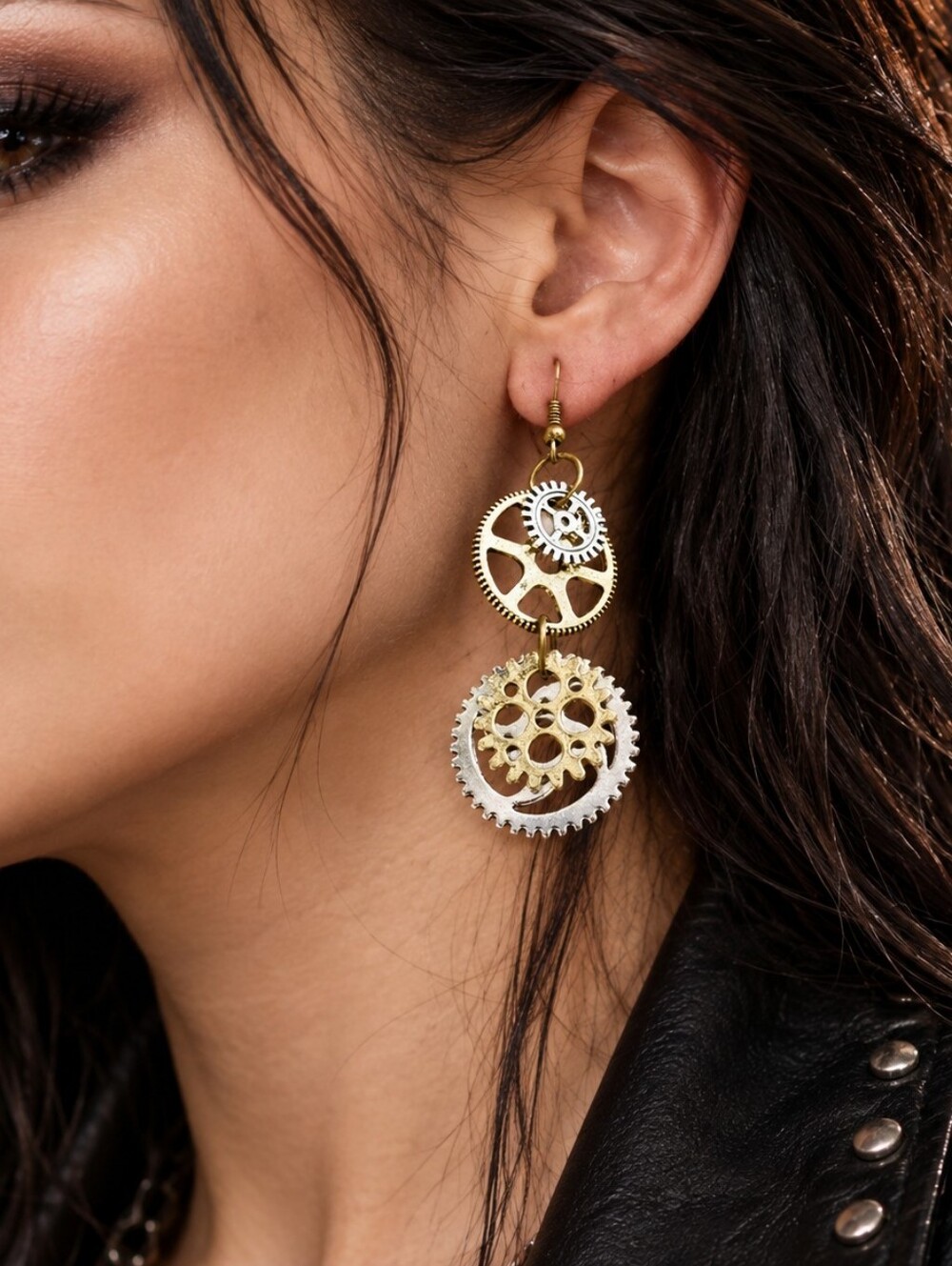 MODCLOTH STEAMPUNK GEARS EARRINGS 1